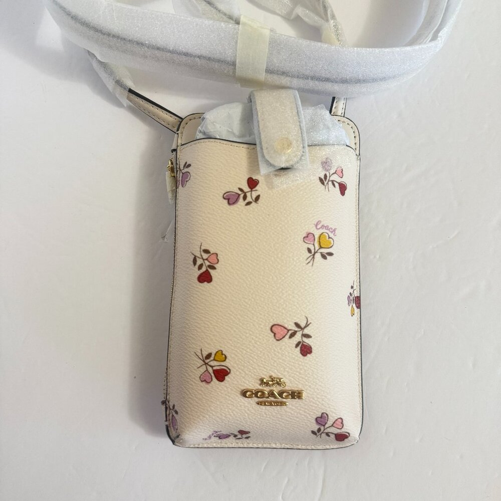 coach Phone Crossbody Bag With Heart Print cw402